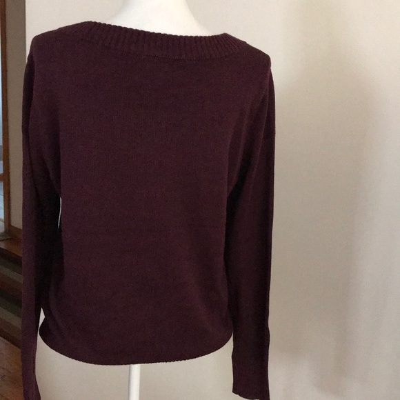 Top - Picture 4 of 6